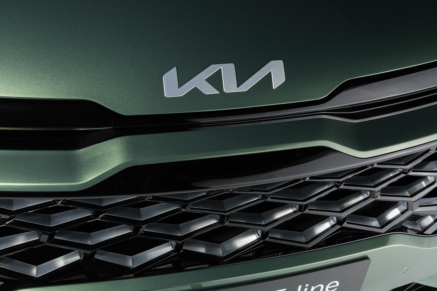 Kia debuts new Sportage SUV