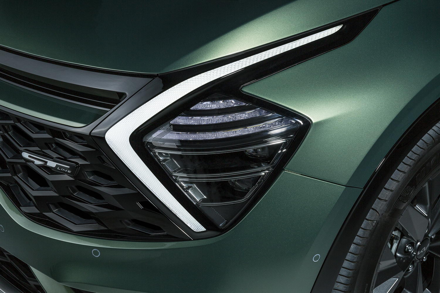 Kia debuts new Sportage SUV