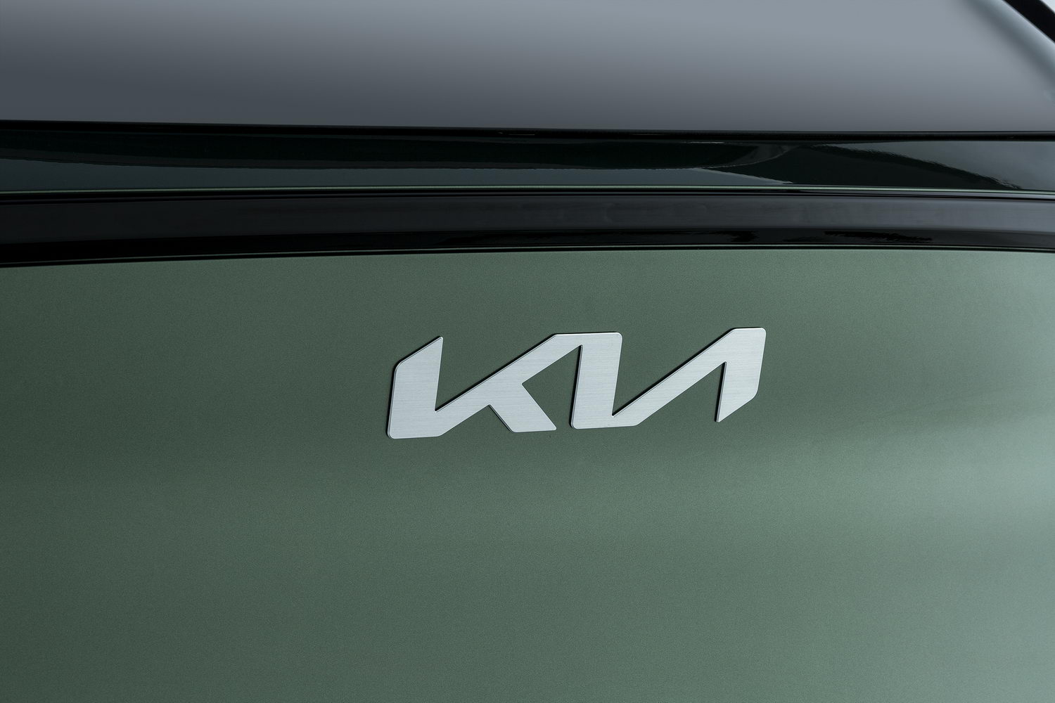 Kia debuts new Sportage SUV