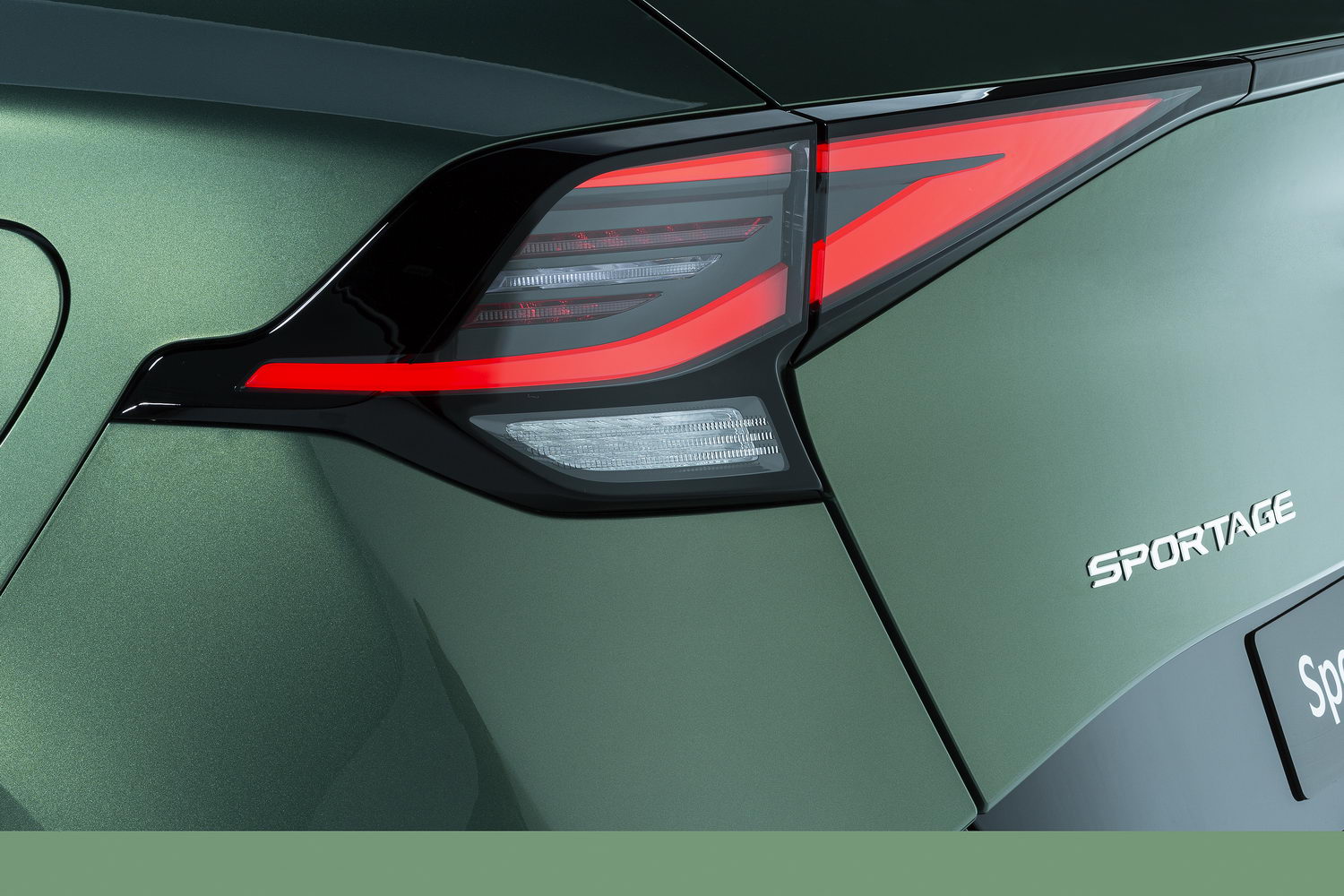 Kia debuts new Sportage SUV