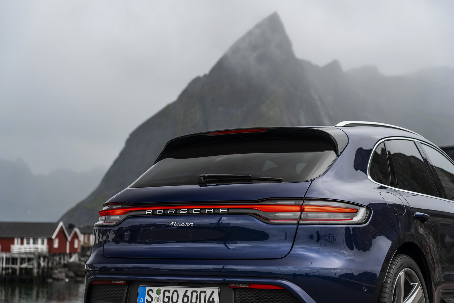 Porsche Macan 2.0 petrol (2022)
