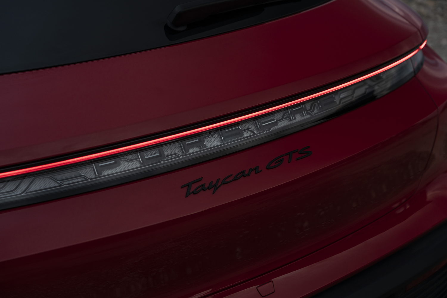 Porsche Taycan GTS Sport Turismo (2022)