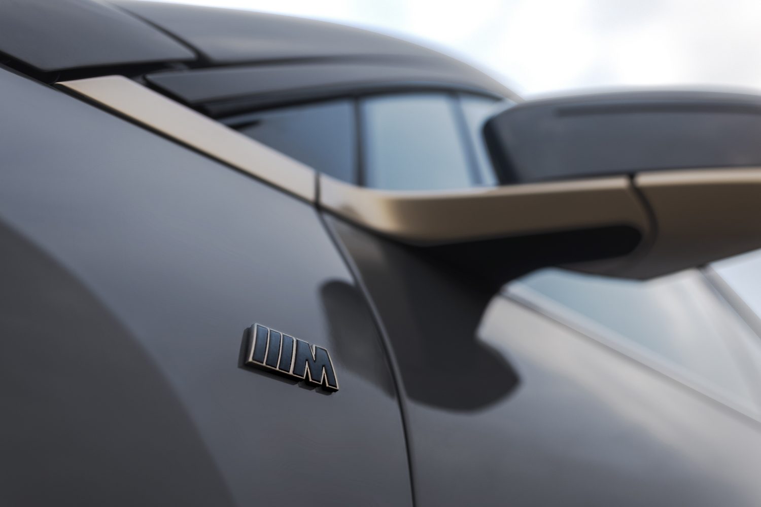 BMW iX gets high-performance M60 model