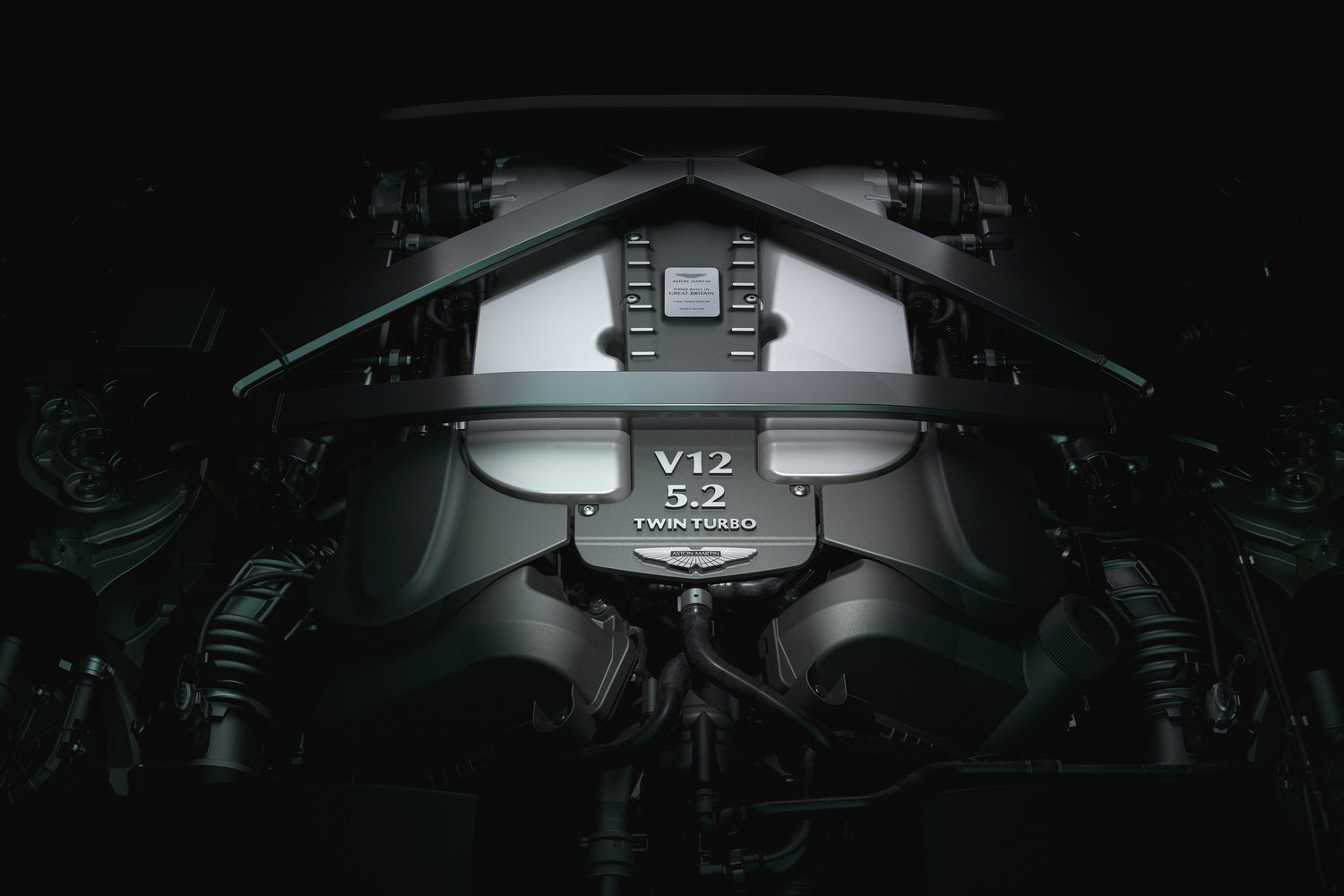Last ever Aston V12 Vantage gets 700hp
