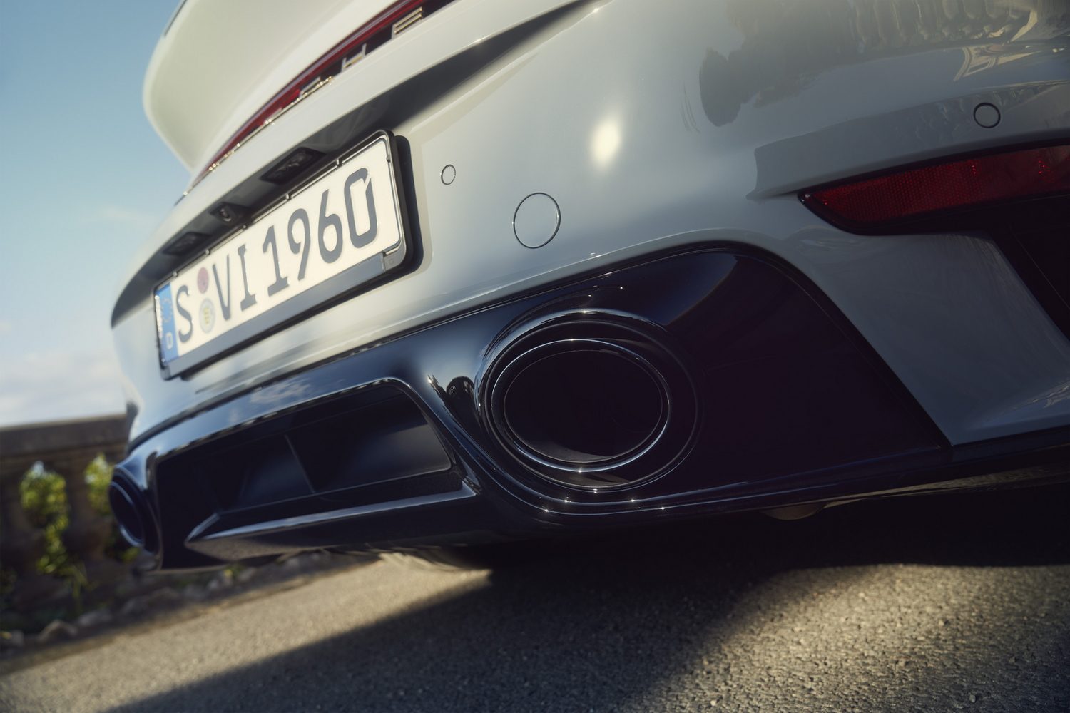 Porsche unveils retro 911 Sport Classic