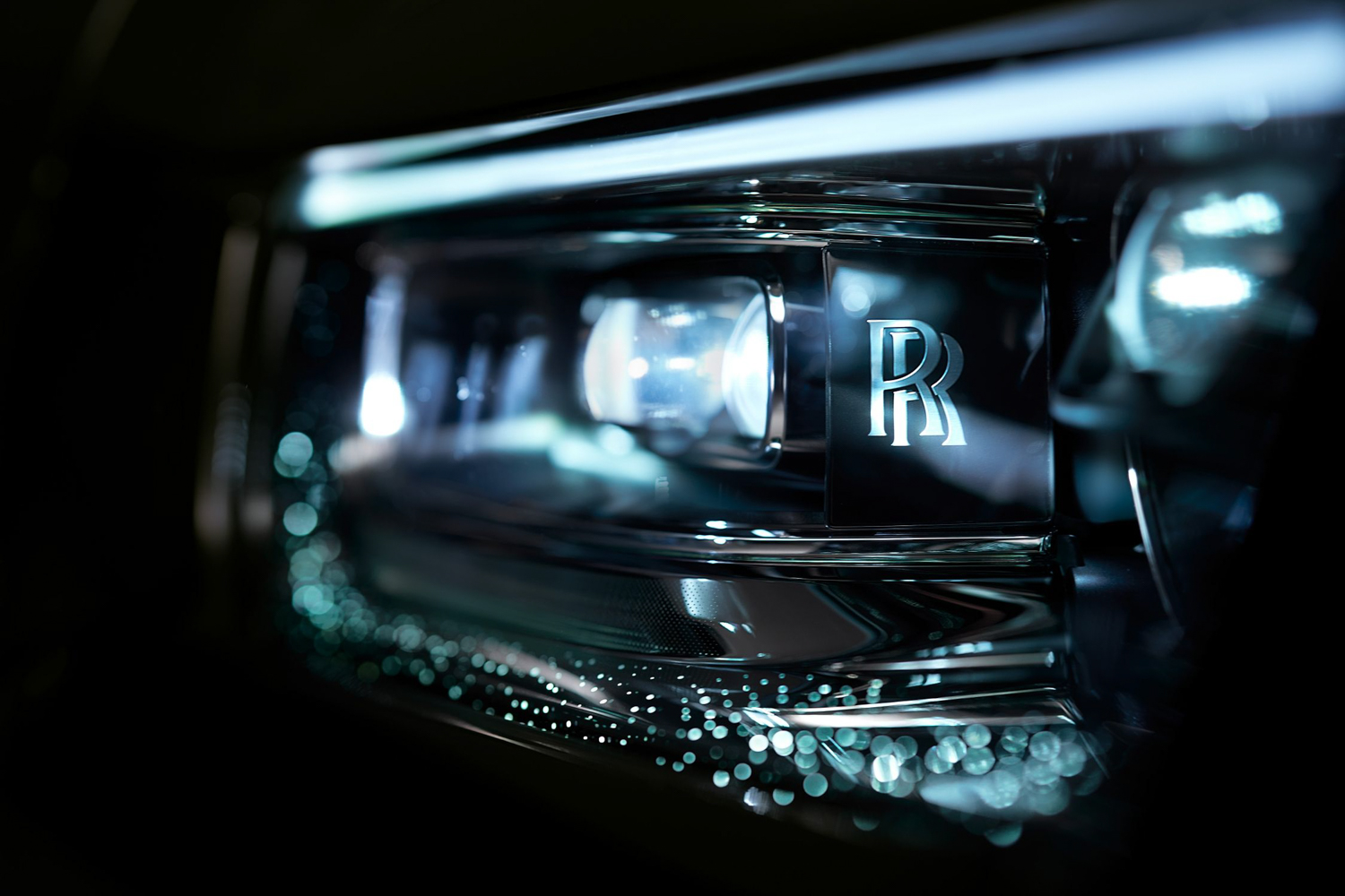 Rolls-Royce Phantom gets a facelift