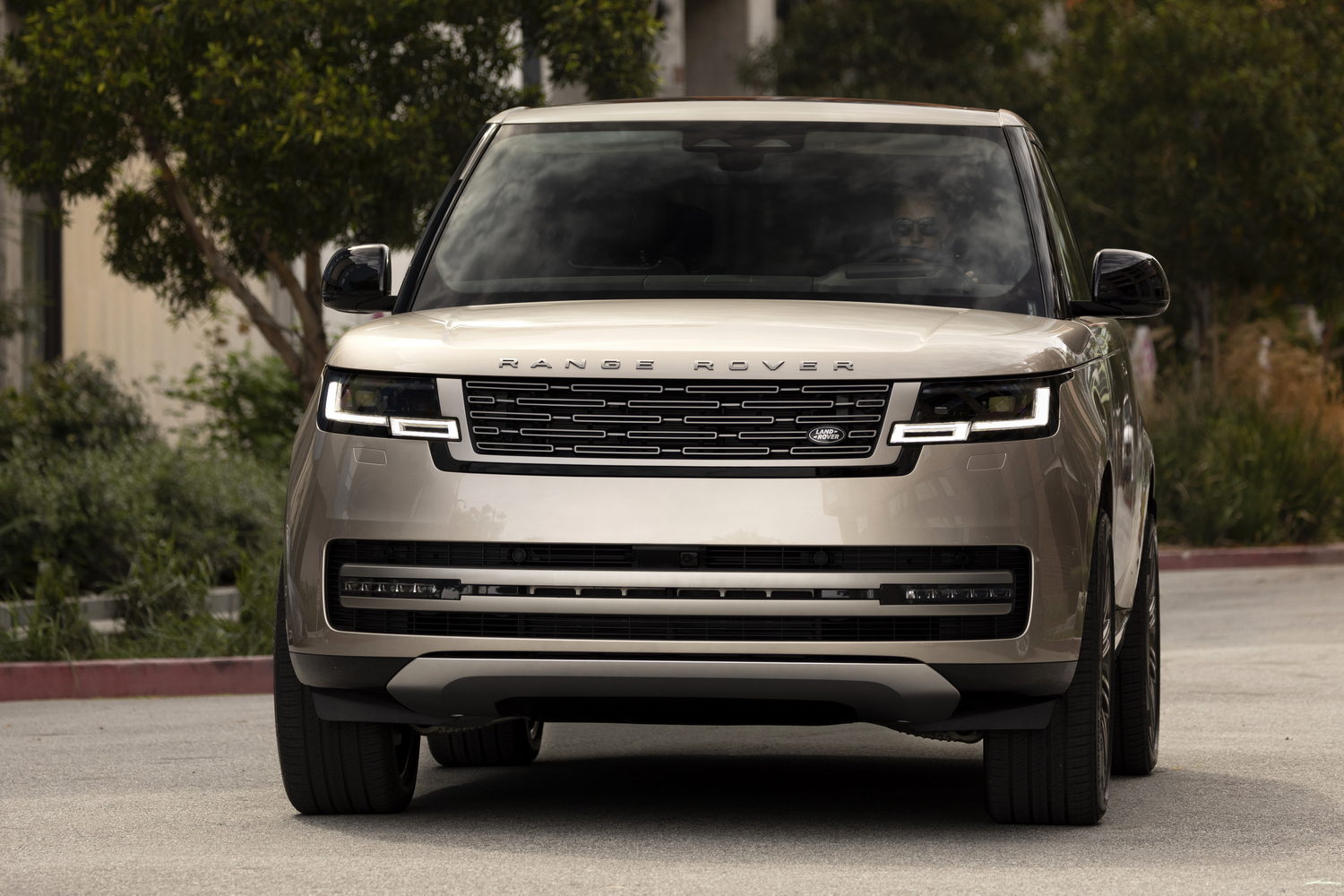 Range Rover D350 HSE (2022) Range Rover D350 HSE (2022)