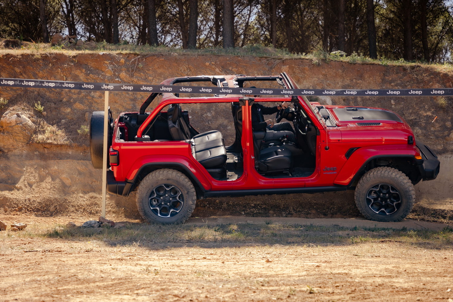 Jeep Wrangler 4xe (2023)