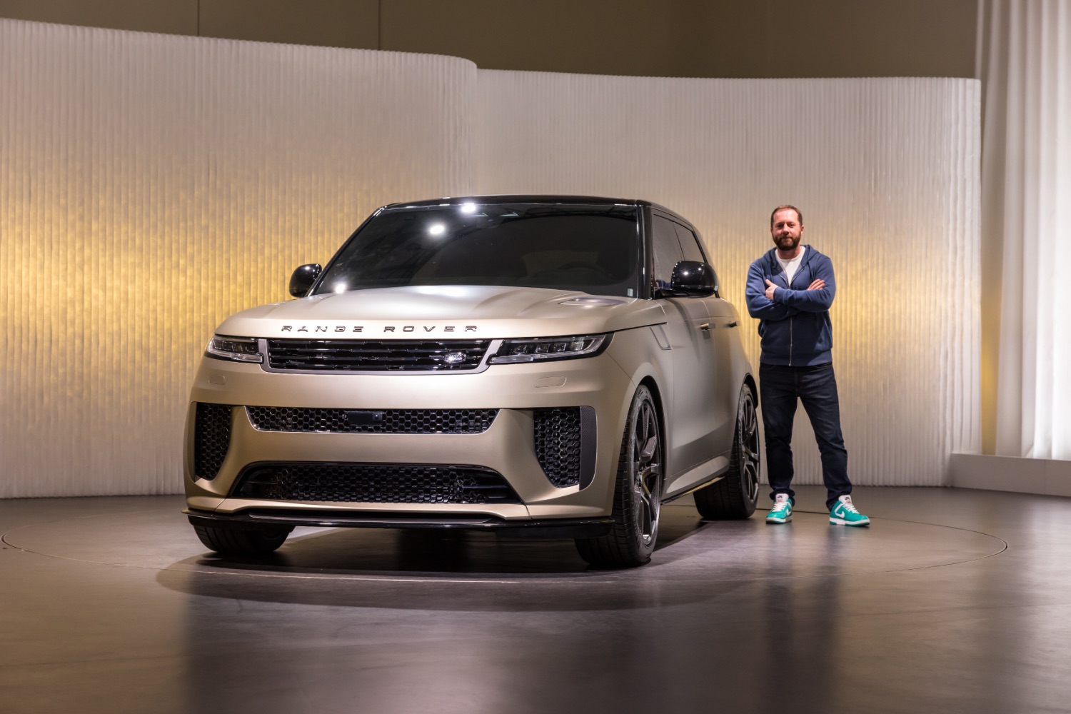 Next-gen Range Rover Sport SV gets 635hp