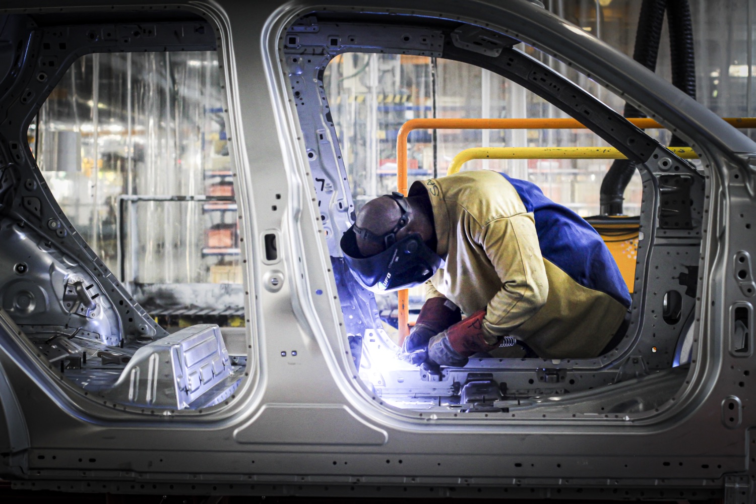 We peek behind the scenes as Renault 5 prepares for full production