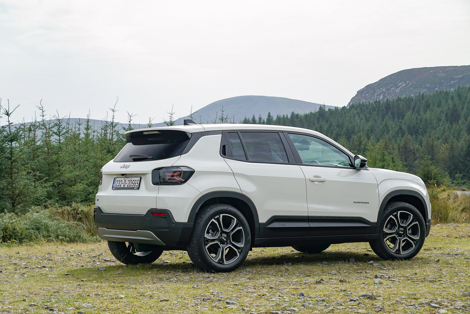 Jeep Avenger Bianco Snow (2023) - Foto e Immagini Esclusive 