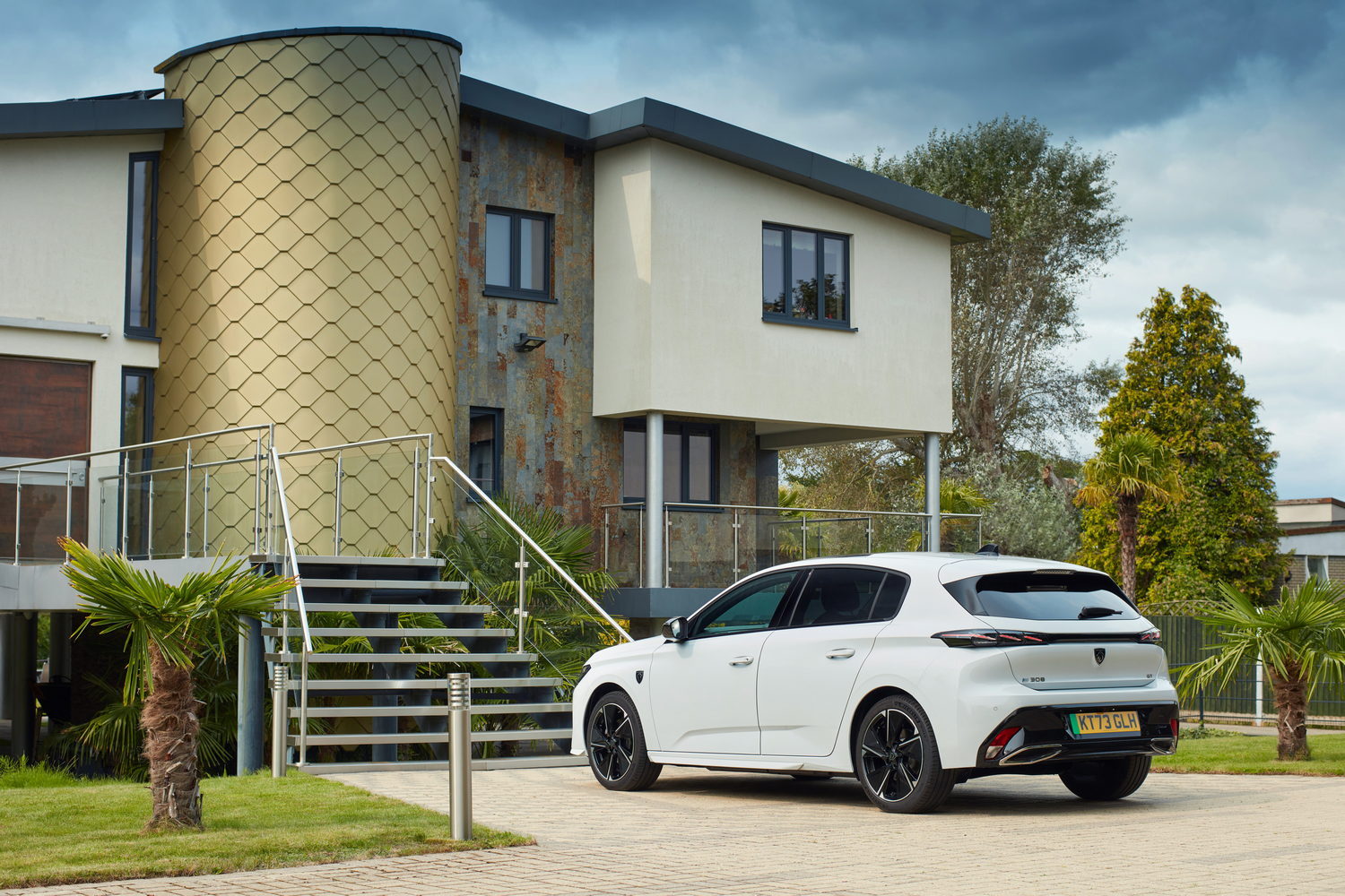 Peugeot E-308 (2024) Peugeot E-308 (2024)