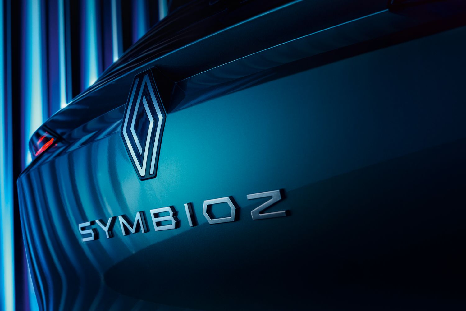 Renault names its new SUV Symbioz