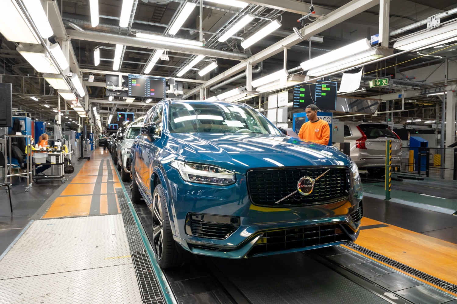 Volvo makes its last-ever diesel car