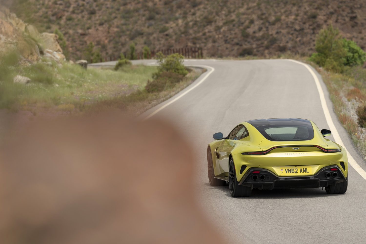 Aston Martin Vantage Coupe (2024)
