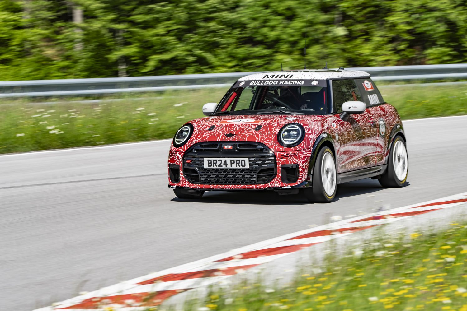 MINI John Cooper Works makes race debut