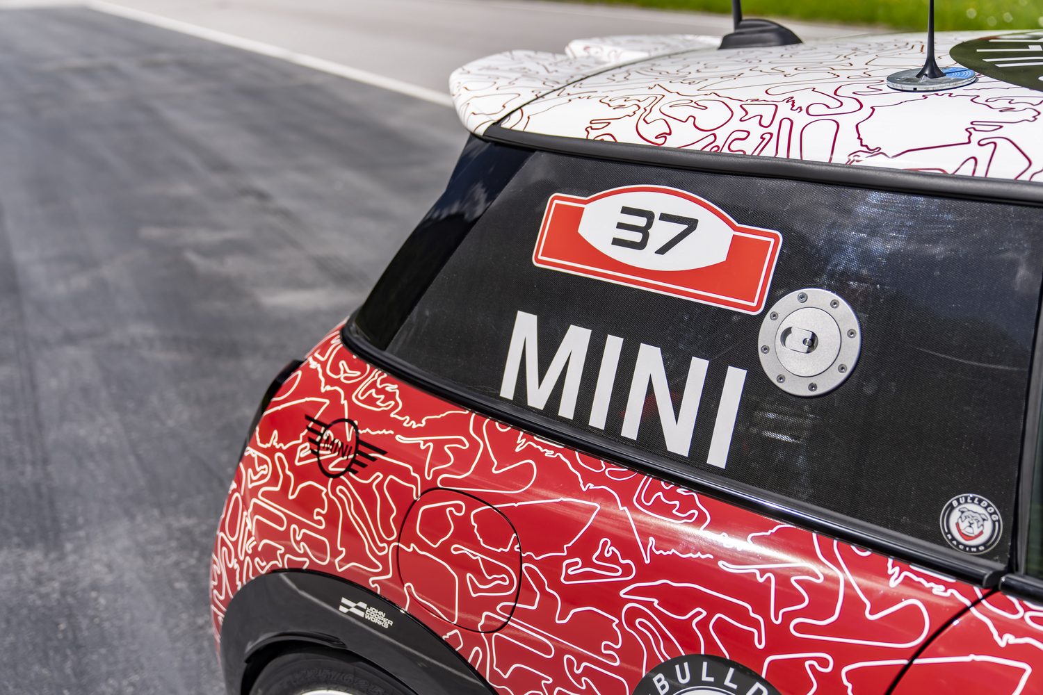 MINI John Cooper Works makes race debut