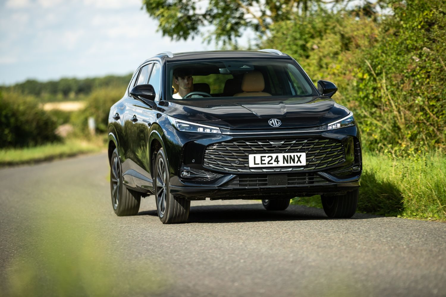MG HS PHEV 2025 Prototype Reviews Complete Car MG HS PHEV 2025 Prototype Reviews Complete Car