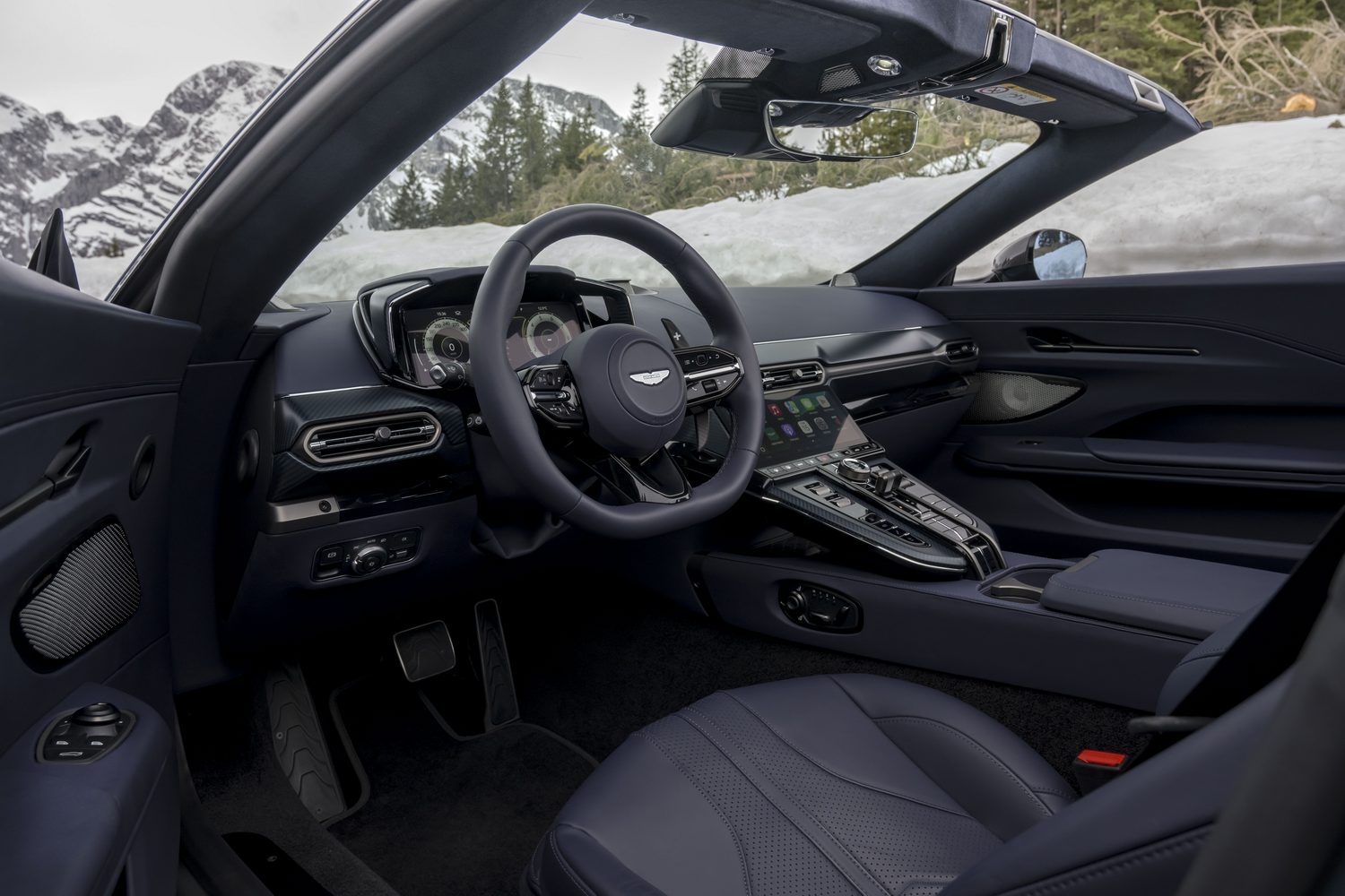 Aston Martin Vantage Roadster (2025)