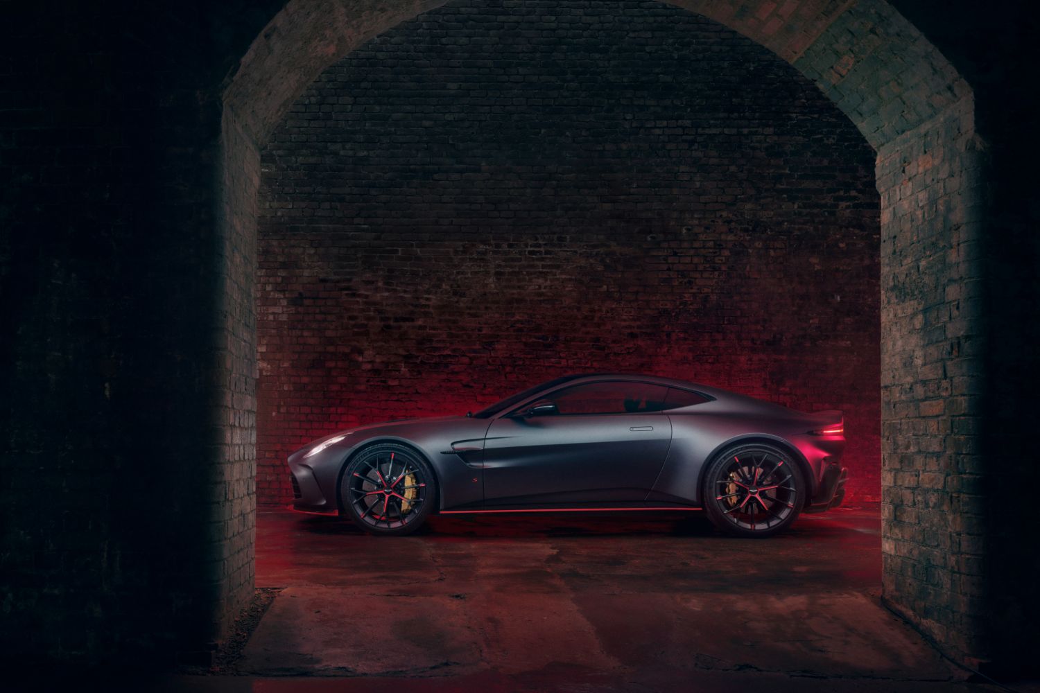 Aston Martin Vantage S model introduced