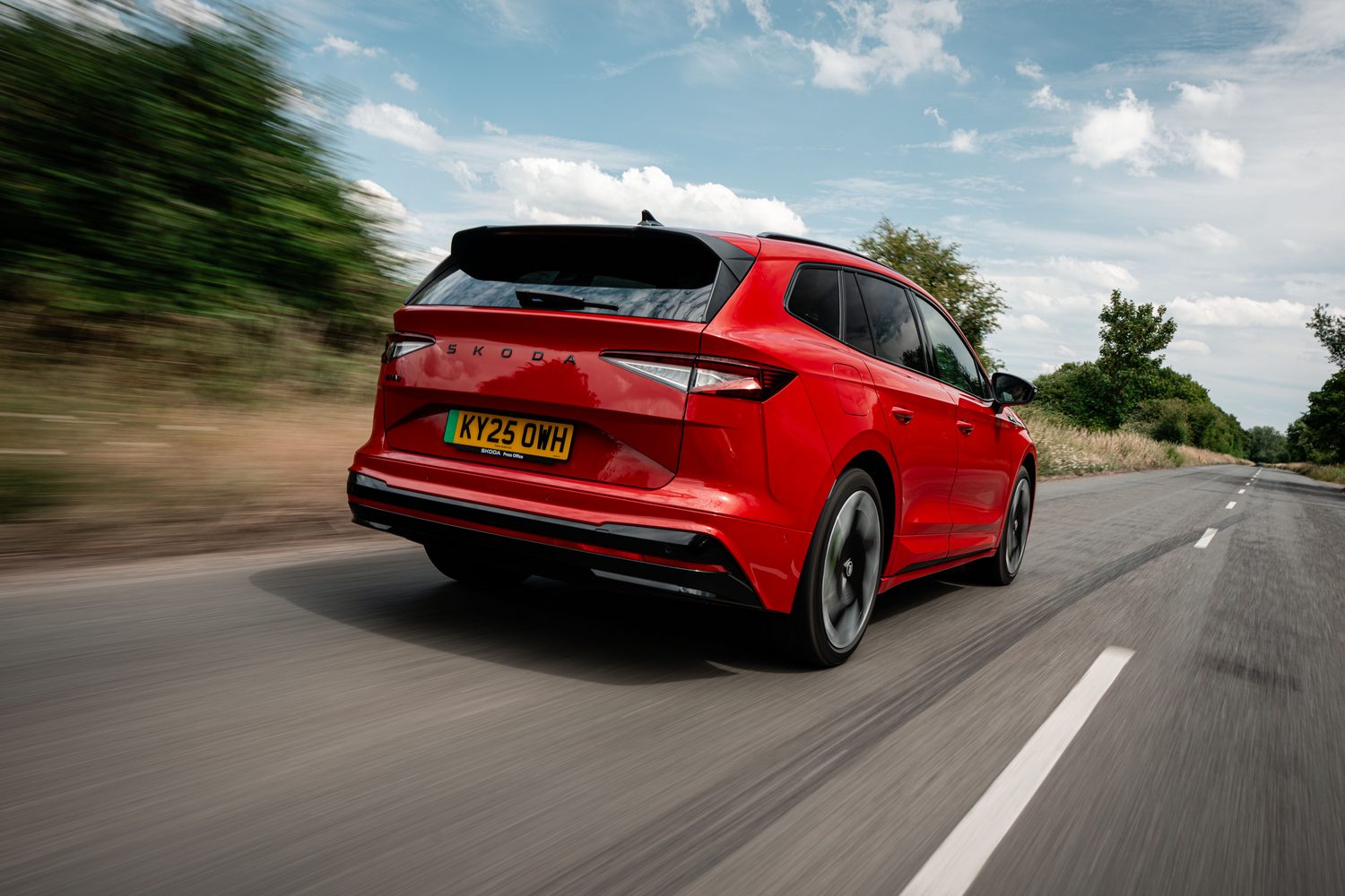 Skoda Enyaq RS (2025) Skoda Enyaq RS (2025)