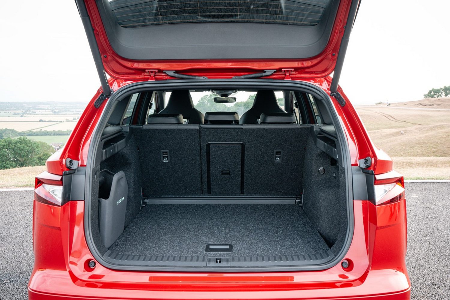 Skoda Enyaq RS (2025) Skoda Enyaq RS (2025)