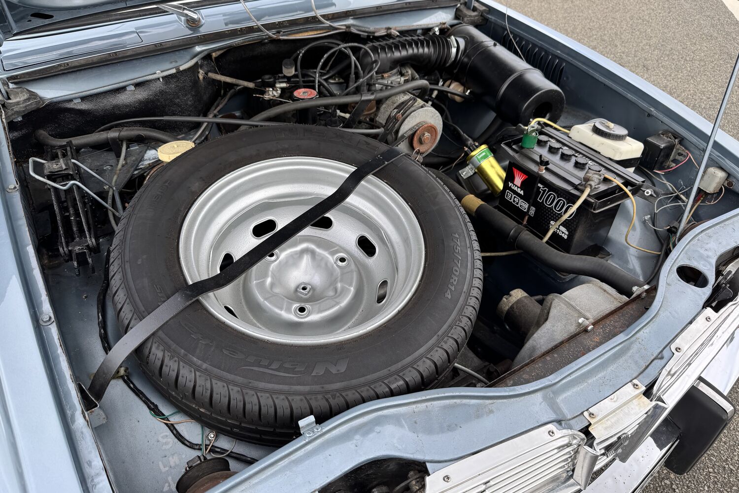 Renault 16 hits 60 and meets an electric descendent Renault 16 hits 60 and meets an electric descendent