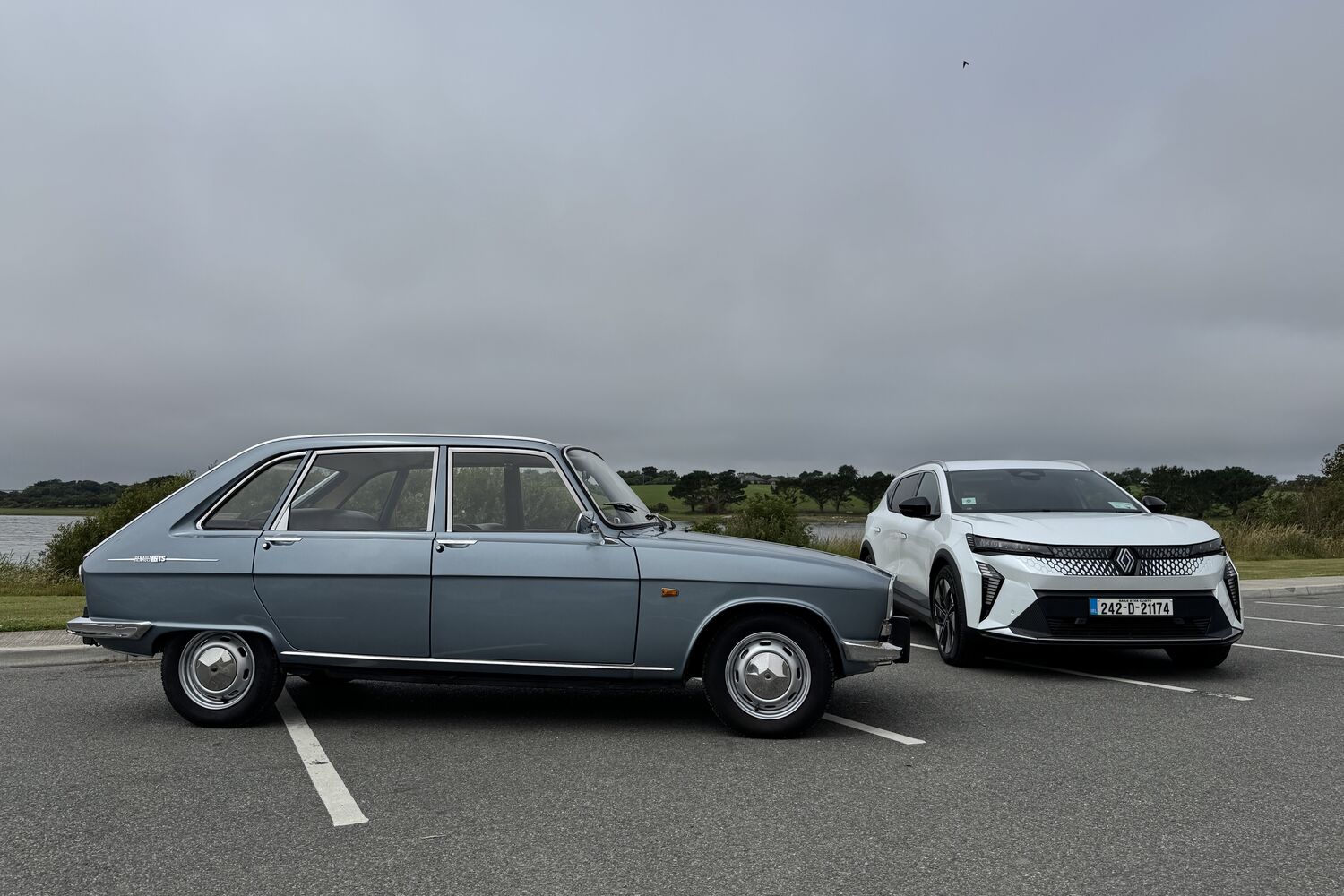 Renault 16 hits 60 and meets an electric descendent Renault 16 hits 60 and meets an electric descendent