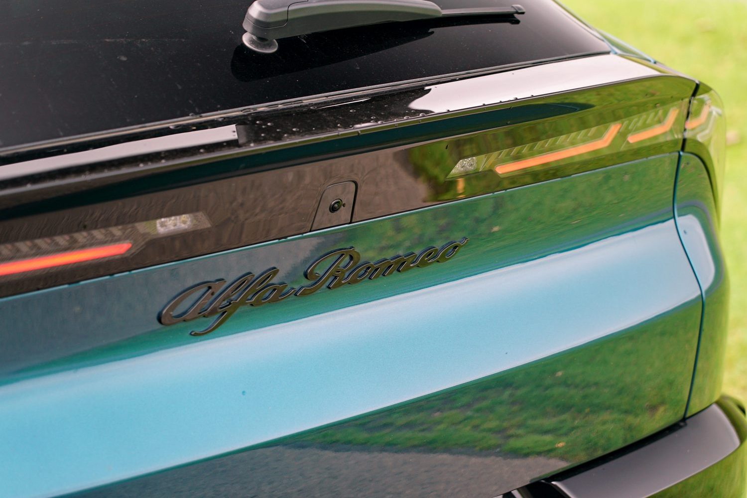 Alfa Romeo Junior Ibrida (2025) Alfa Romeo Junior Ibrida (2025)