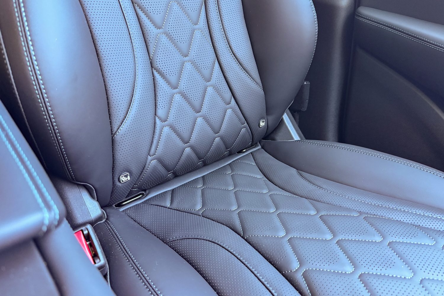 BYD Sealion 7 (2025) BYD Sealion 7 (2025)