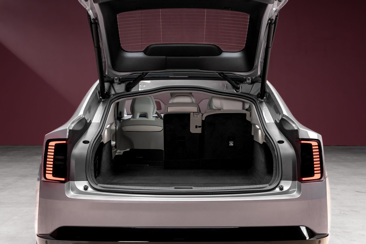 Volvo ES90 (2026) Volvo ES90 (2026)