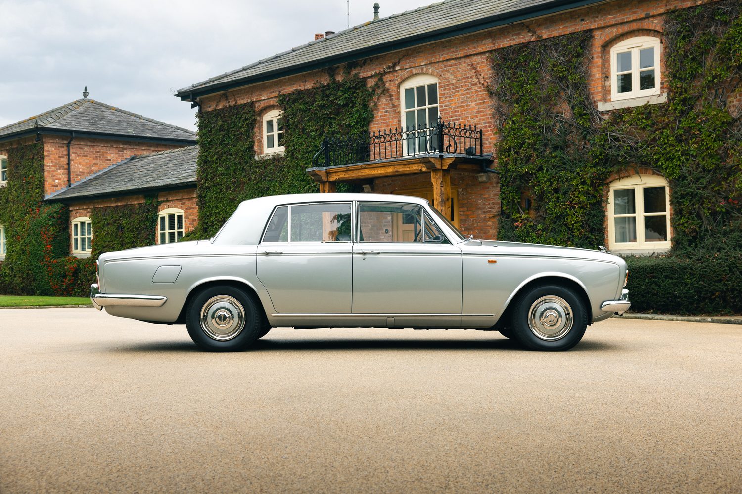 The Bentley Birthday Boys The Bentley Birthday Boys