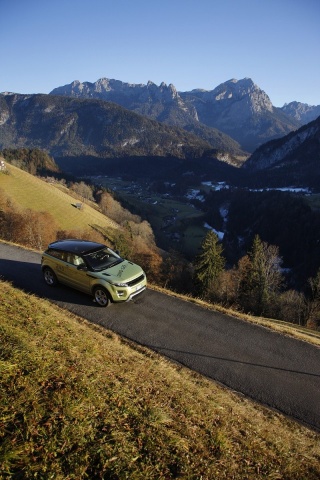 Range Rover Evoque 2WD prototype