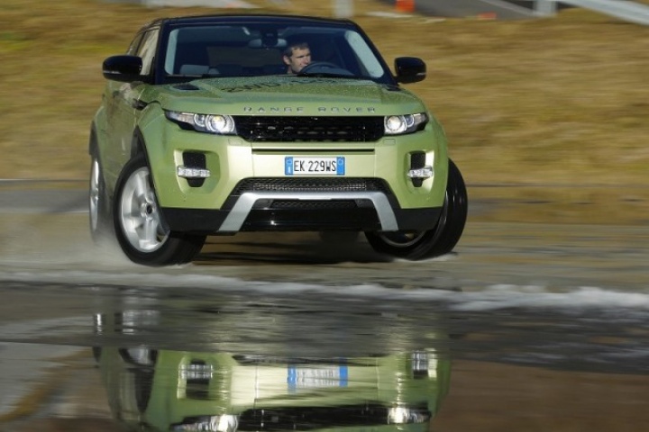 Range Rover Evoque 2WD prototype