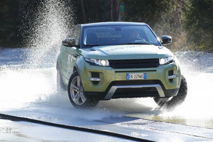 Range Rover Evoque 2WD prototype