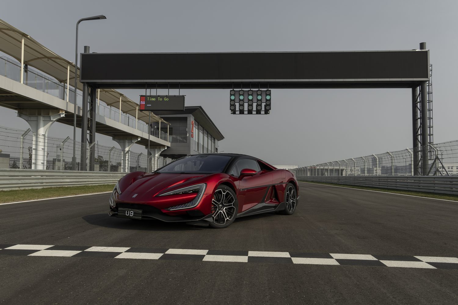 Yangwang U9 (2026) Yangwang U9 (2026)