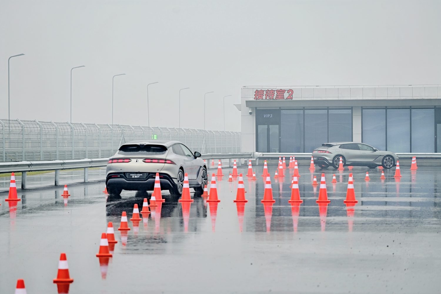 BYD, Denza and Yangwang show their party tricks BYD, Denza and Yangwang show their party tricks