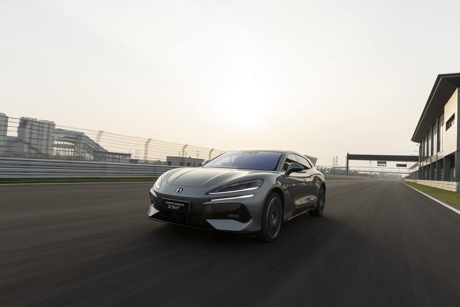 Denza Z9GT EV (2026) Denza Z9GT EV (2026)