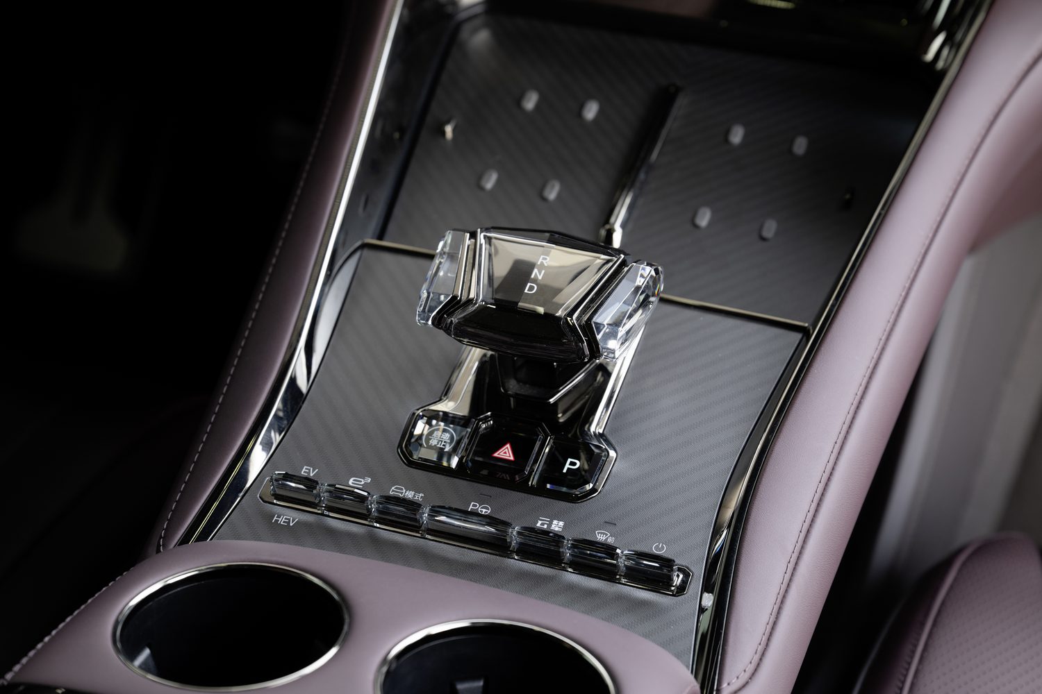 Denza Z9GT EV (2026) Denza Z9GT EV (2026)