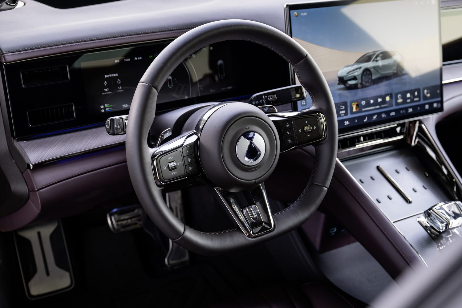 Denza Z9GT EV (2026) Denza Z9GT EV (2026)