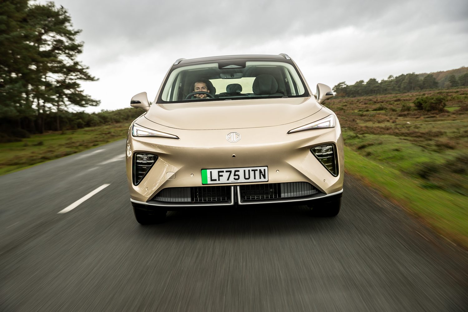 MG S6 EV (2026) MG S6 EV (2026)