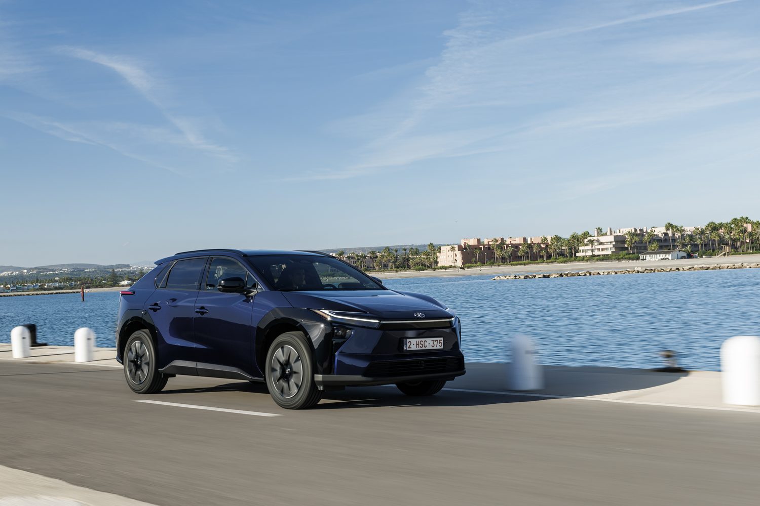 Toyota bZ (2026) Toyota bZ (2026)