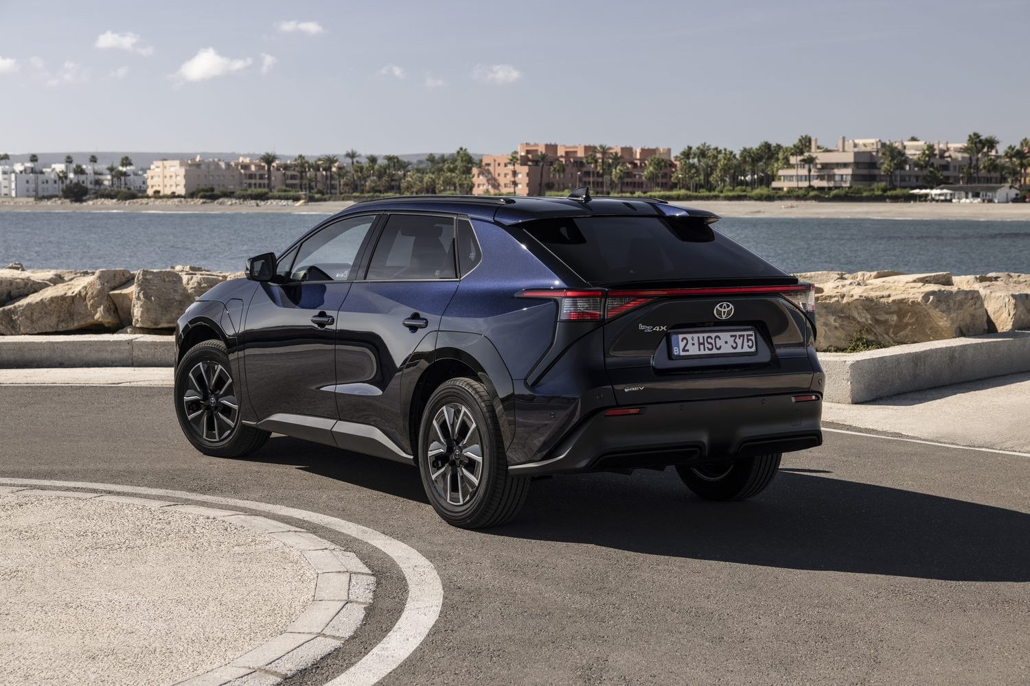 Toyota bZ (2026) Toyota bZ (2026)