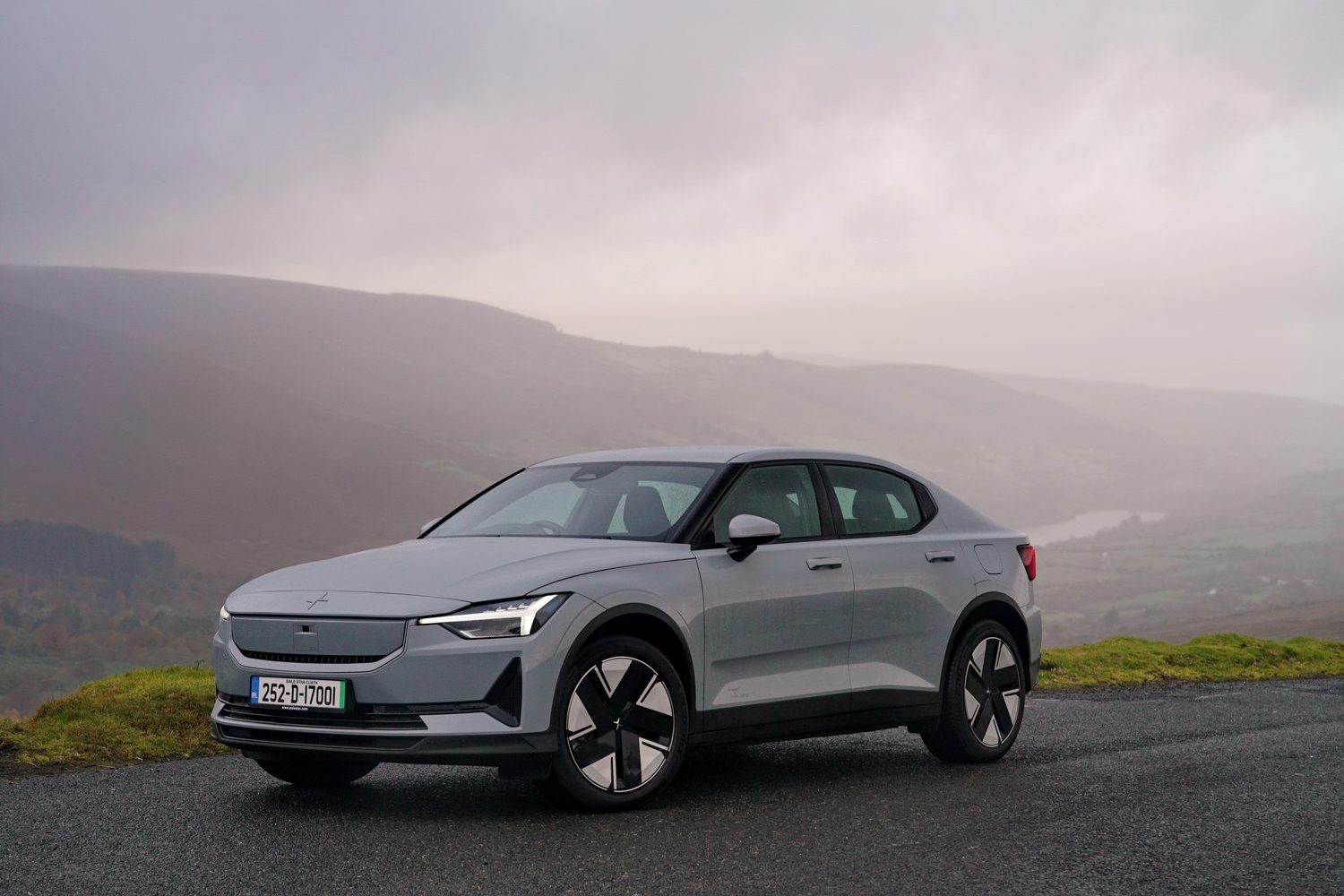 Polestar 2 (2025) Polestar 2 (2025)