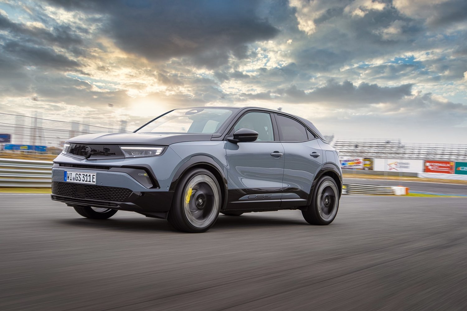 Opel Mokka GSE (2026) Opel Mokka GSE (2026)