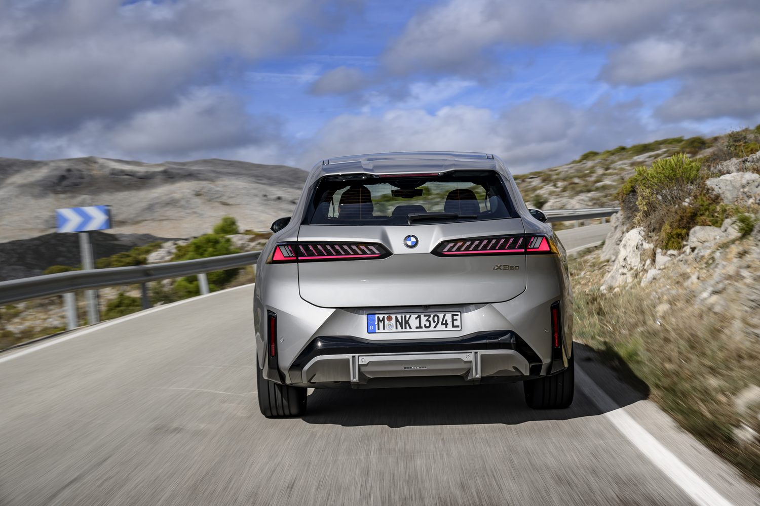 BMW iX3 (2026) BMW iX3 (2026)