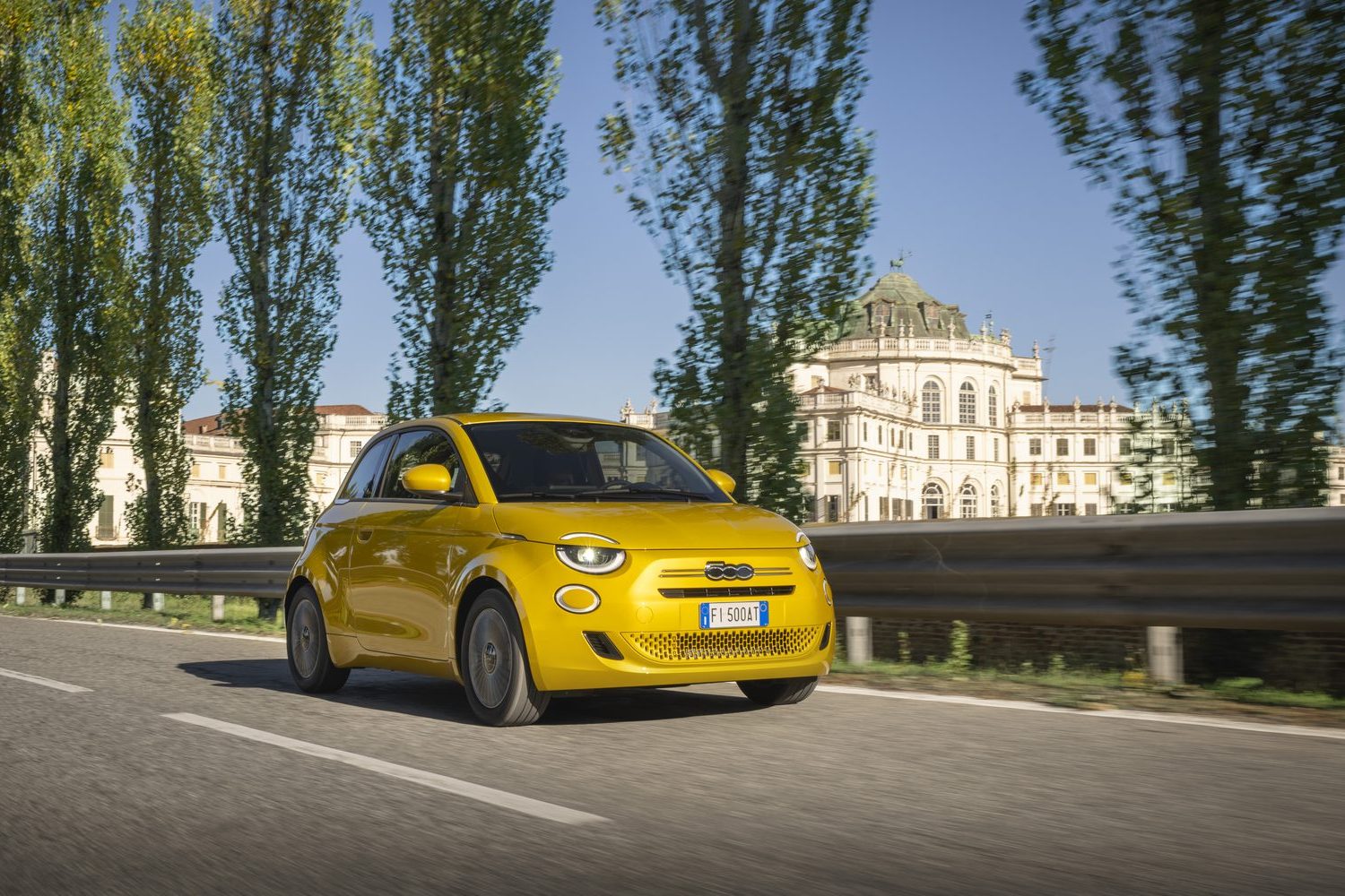 Fiat 500 Hybrid (2026) Fiat 500 Hybrid (2026)