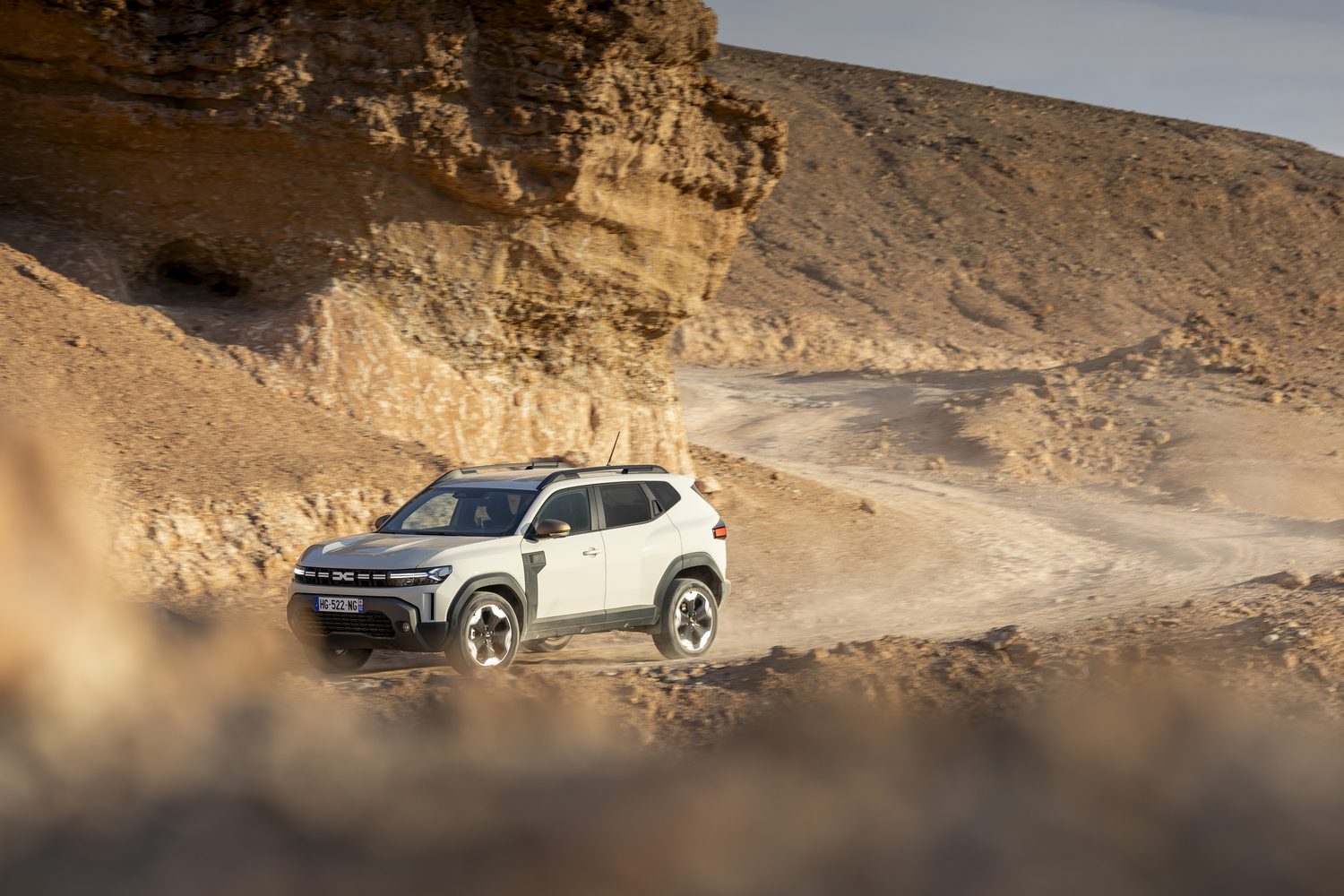 Dacia Duster Hybrid 4x4 2026 Reviews Complete Car Dacia Duster Hybrid 4x4 2026 Reviews Complete Car