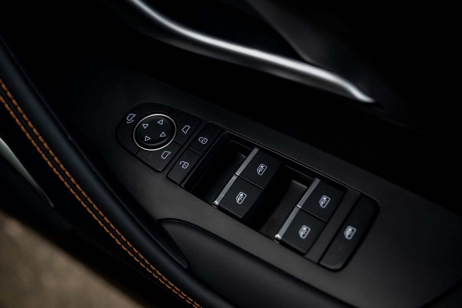 BYD Sealion 5 DM-i (2026) BYD Sealion 5 DM-i (2026)