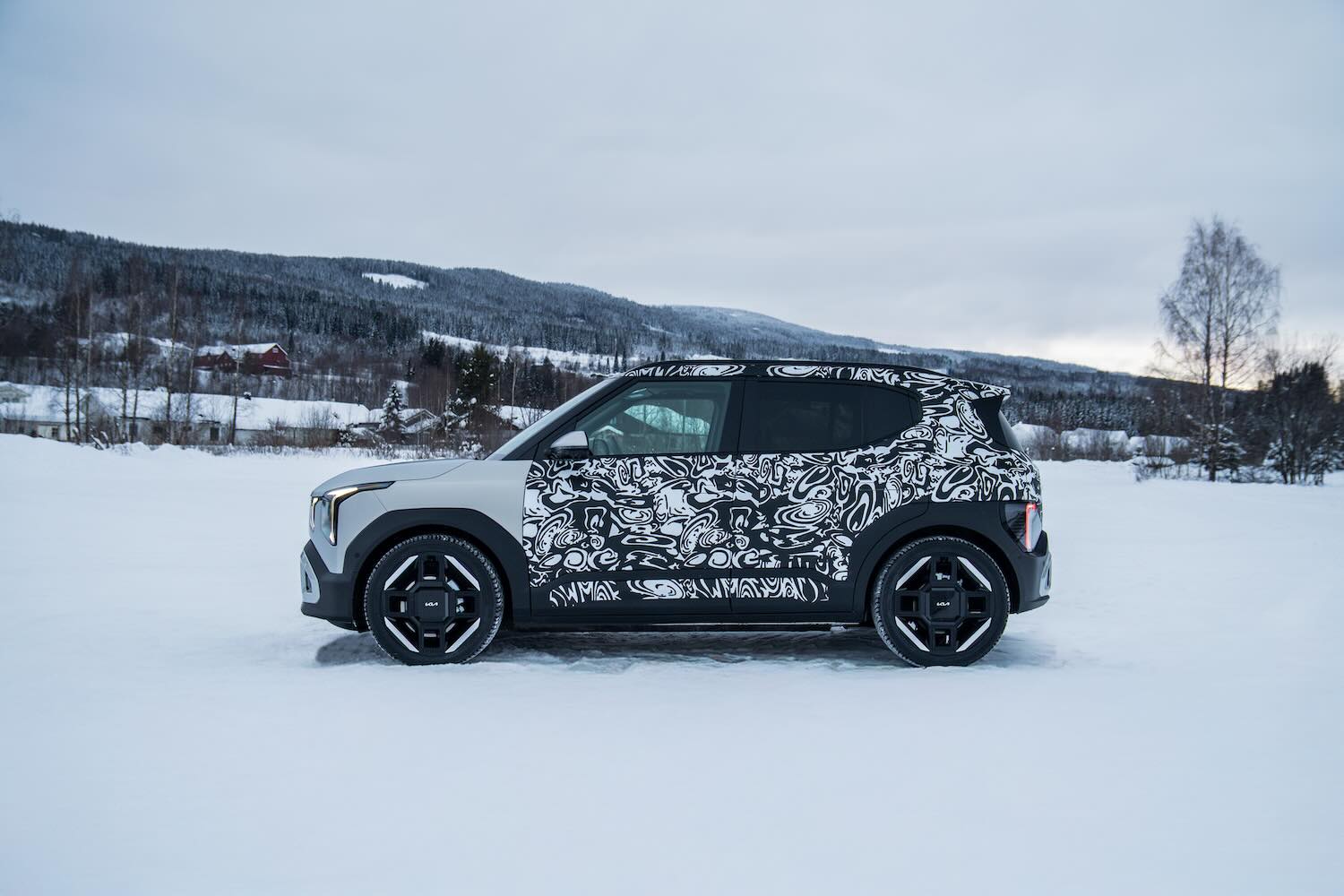 Kia EV2 covers 310km in winter trial